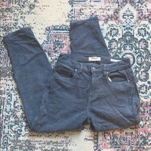PACSUN sz 26 corduroy mom jean
